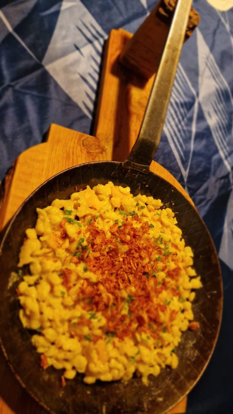 Kaesespaetzle met gebakken uitjes